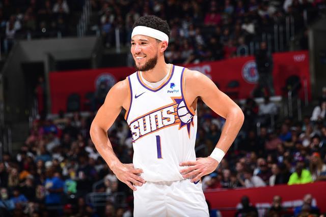 库里13中2仅得4分 绿军52分大胜勇士获11连胜