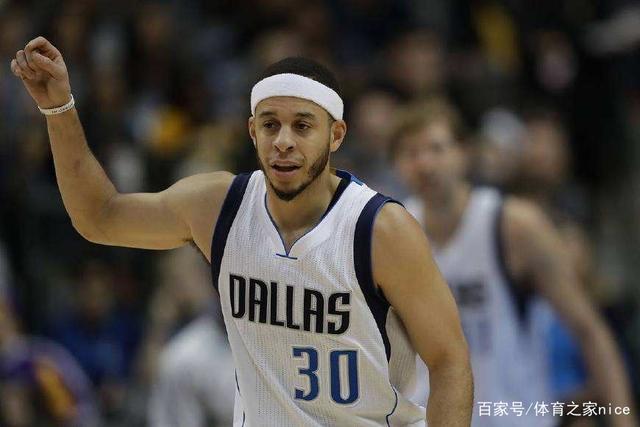 库里29分字母23分 勇士大胜35分终结雄鹿6连胜