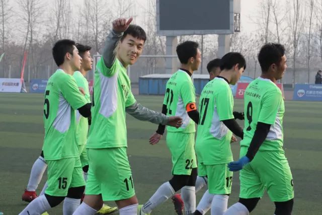 英超-卡拉菲奥里推射制胜 阿森纳1-0狼队